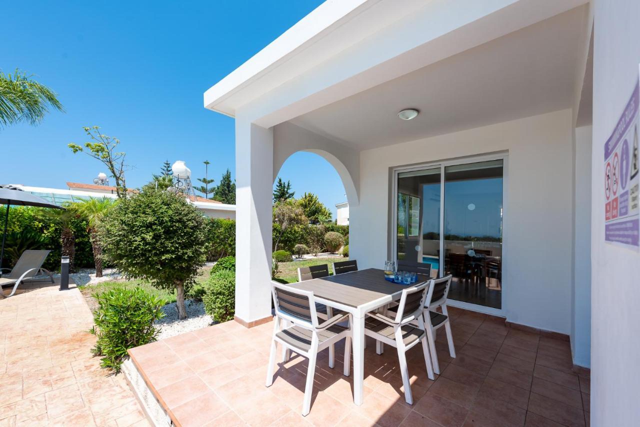 Villa Cassia By Ezoria Villas Coral Bay Bagian luar foto